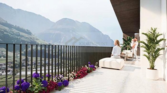 Appartamento bilocale in vendita in Via del Bersaglio, Montagna