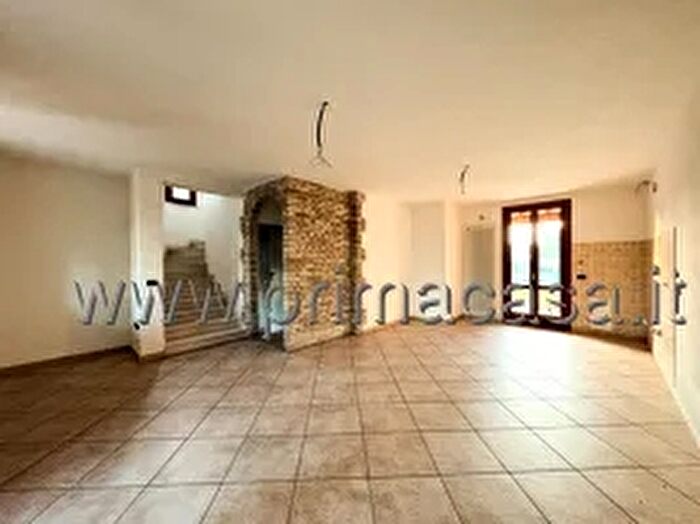 Casa con 5 locali in vendita in Via Roma, Casaloldo