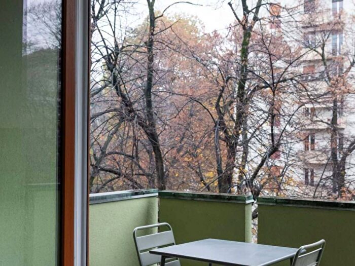 Appartamento bilocale in affitto in Viale Cirene, Porta Romana Medaglie dOro, Milano