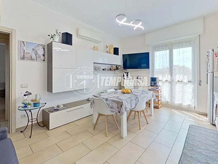 Appartamento trilocale in vendita in Via SantAnna, Brugherio