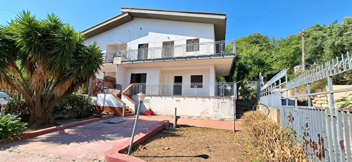 Casa con 6 locali in vendita in Via Passo dAcqua, Carini