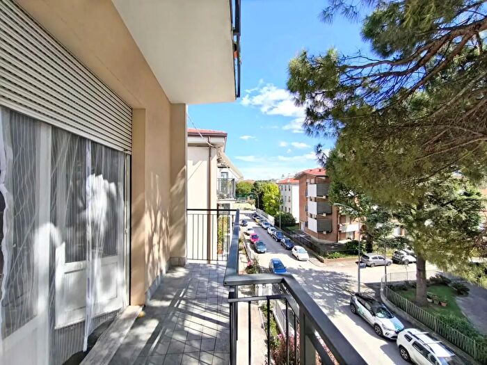 Appartamento quadrilocale in vendita in Via Torricelli, Forli'