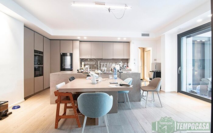 Appartamento con 5 locali in vendita in Val Venosta, Monza