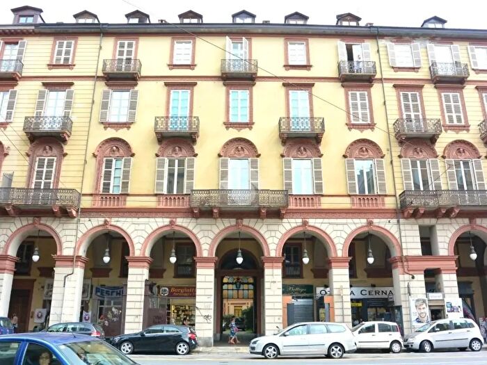 Appartamento monolocale in affitto in Via Cernaia, Torino
