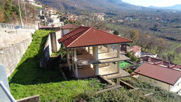 Casa in vendita in Via Vignadonica Fisciano Salerno, Fisciano
