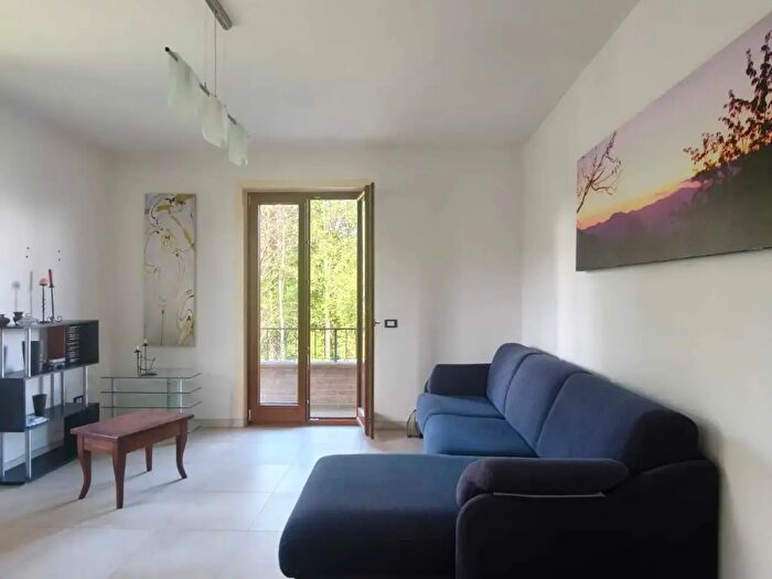 Casa con 7 locali in vendita in Aulla