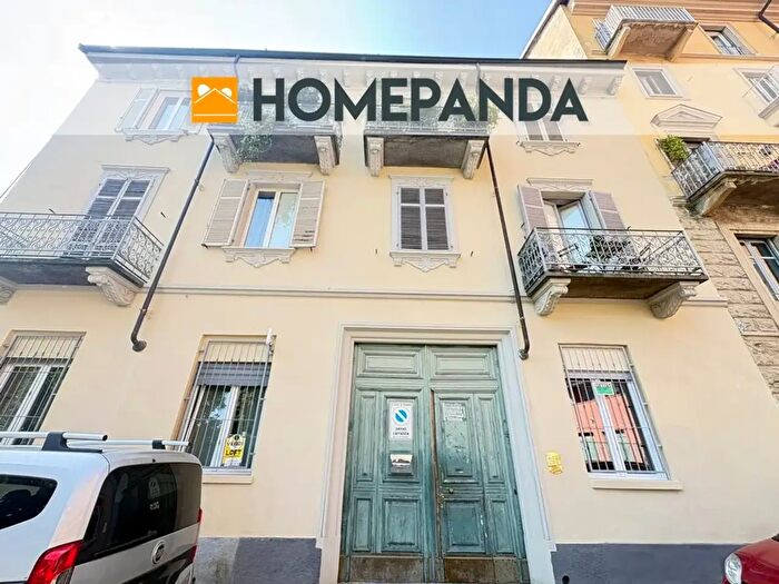 Appartamento bilocale in vendita in Via Varallo, Torino