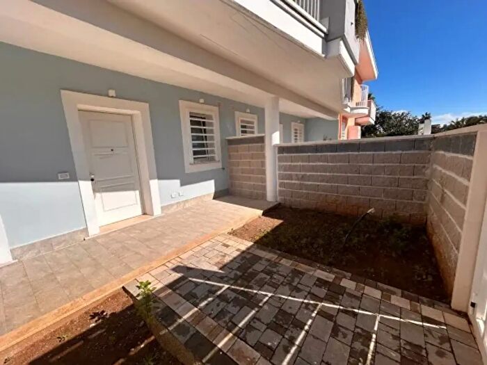 Casa trilocale in vendita in Via delle Begonie, Nettuno