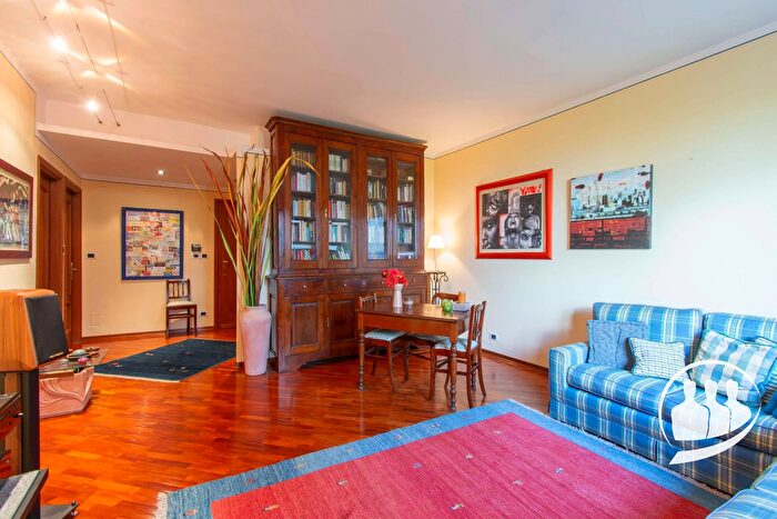 Appartamento trilocale in vendita in Strada Pino Torinese, Baldissero Torinese