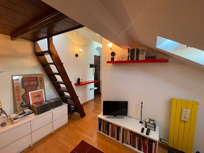 Appartamento monolocale in affitto in via Galeazzo Alessi, Corso Genova, Milano