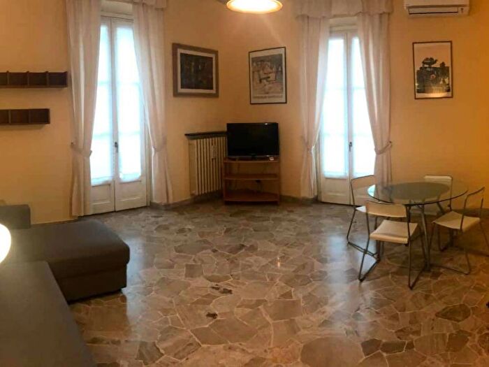 Appartamento bilocale in affitto in Via Lecco, Buenos Aires, Milano