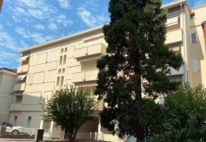 Appartamento con 5 locali in vendita in Via del Pretorio Sassuolo, Sassuolo