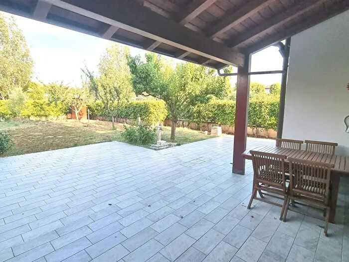 Casa con 7 locali in vendita in Via Ottavio Pattacini, Parma