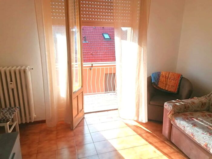 Appartamento monolocale in affitto in Via Andrea Falcone, Novara