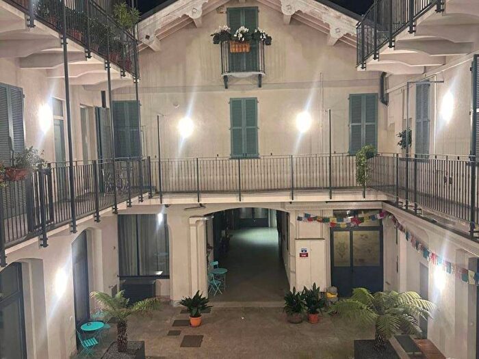 Appartamento bilocale in affitto in Via Marco Polo, Porta Nuova, Milano