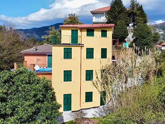 Appartamento quadrilocale in vendita in Carasco