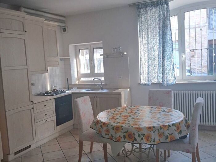 Appartamento trilocale in affitto in Via Enrico Cialdini, Centro, Osimo