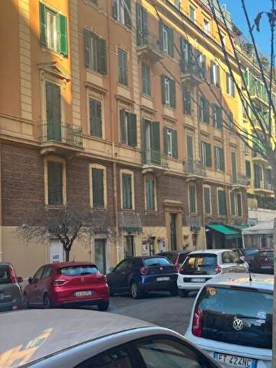 Appartamento quadrilocale in affitto in Bologna, Roma