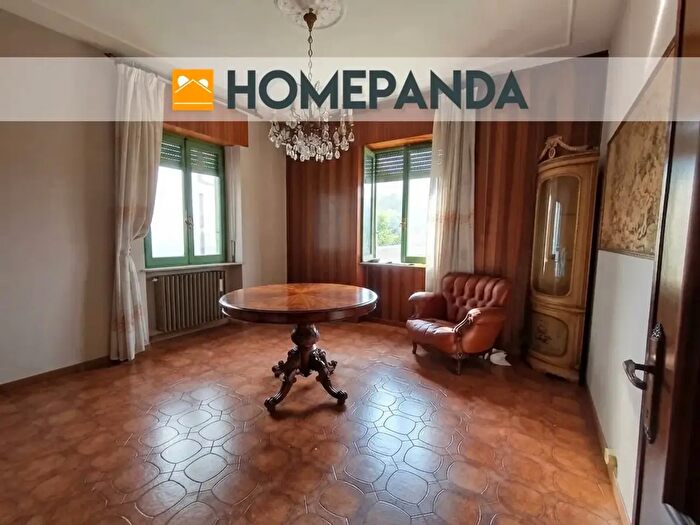 Casa con 6 locali in vendita in Via Giuseppe Mazzini, Cengio