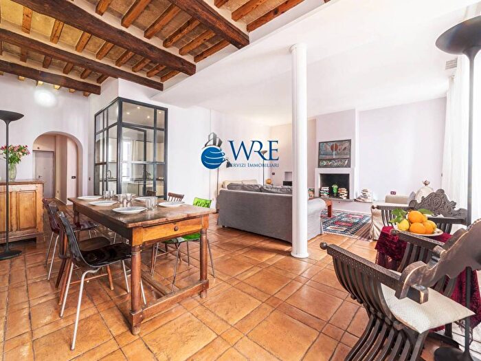 Appartamento trilocale in affitto in Via della Cisterna, Trastevere, Roma