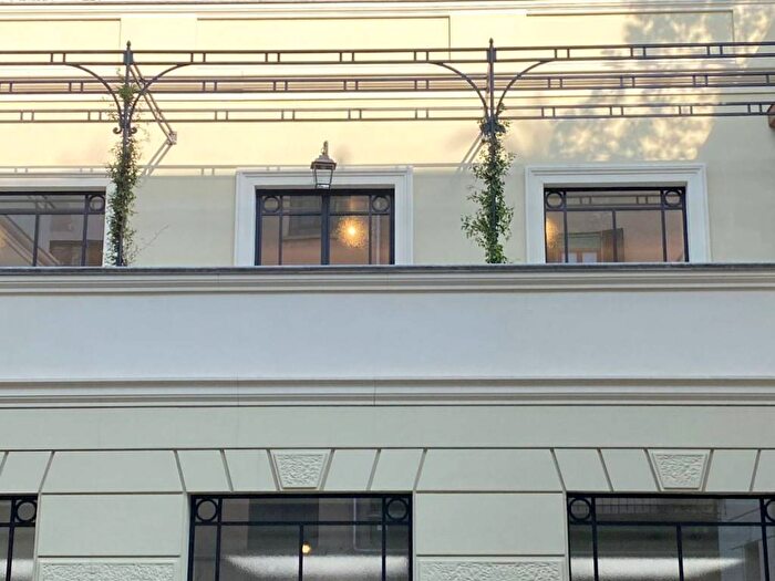 Appartamento monolocale in affitto in Via Archimede, Indipendenza, Milano