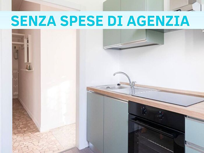 Appartamento trilocale in affitto in Via Domenico Millelire, Piazzale Siena, Milano