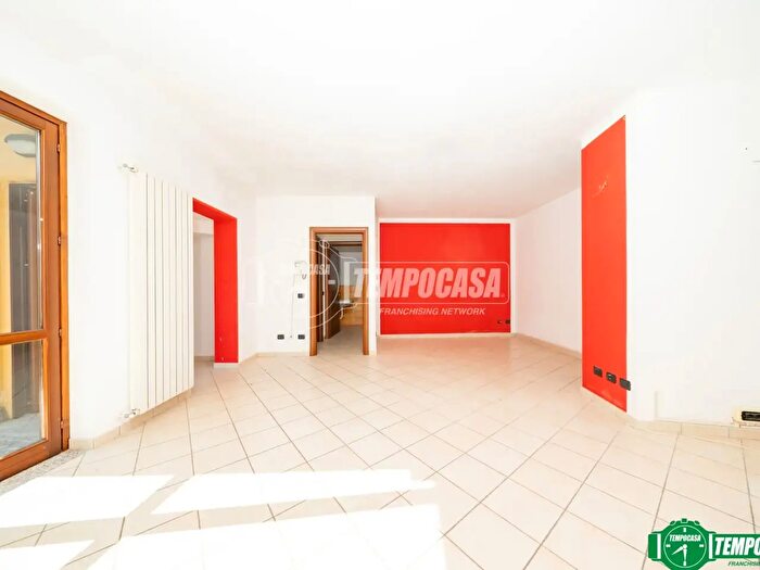 Appartamento bilocale in vendita in Via Zonca, Paruzzaro