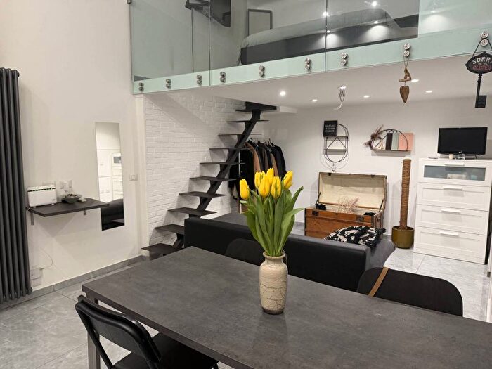 Appartamento monolocale in affitto in Via Lodovico Castelvetro, Sempione, Milano