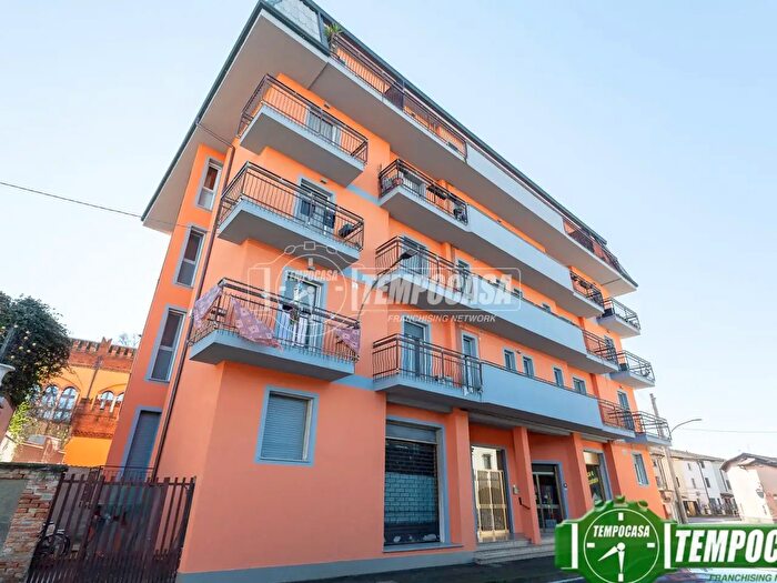 Appartamento trilocale in vendita in Via C Colombo, Vailate