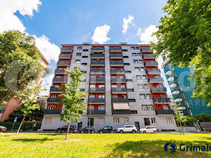 Appartamento quadrilocale in vendita in Piazzale Bande Nere, Milano