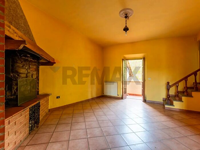 Appartamento con 5 locali in vendita in Via Migliarina, Terranuova Bracciolini