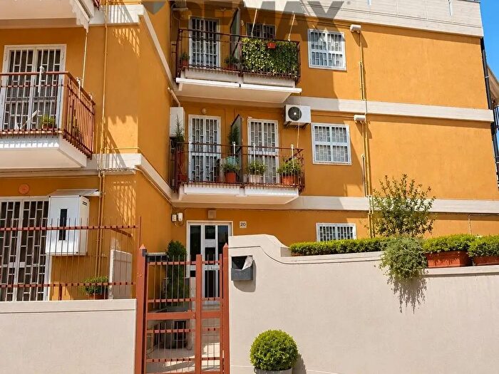 Appartamento con 5 locali in affitto in Via Pozzo Caratello, Valenzano
