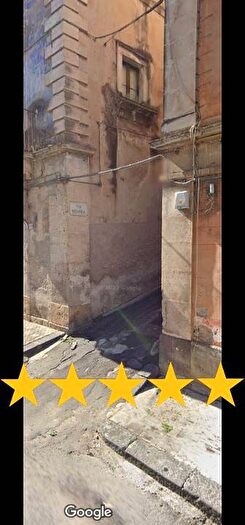 Appartamento con 6 locali in vendita in via Novara, Lentini