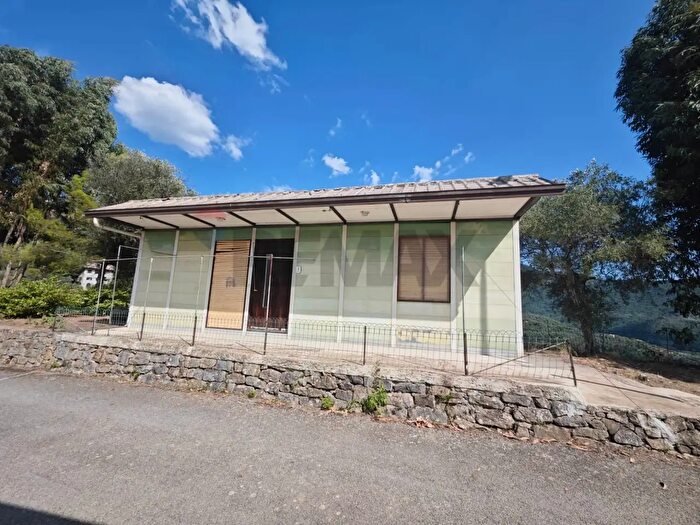 Casa trilocale in vendita in Località Scoglio Snc, Perinaldo