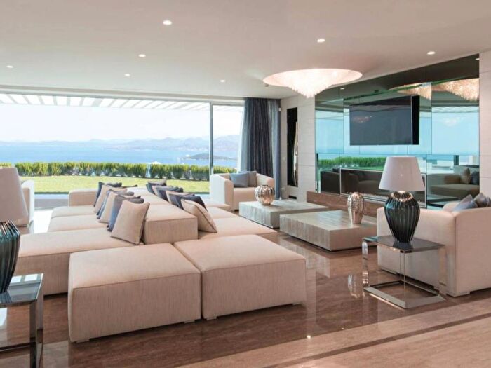 Casa con 6 locali in affitto in Via della Marina, Porto Cervo, Arzachena