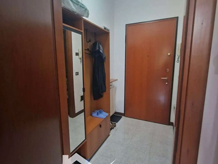 Appartamento monolocale in affitto in Novara