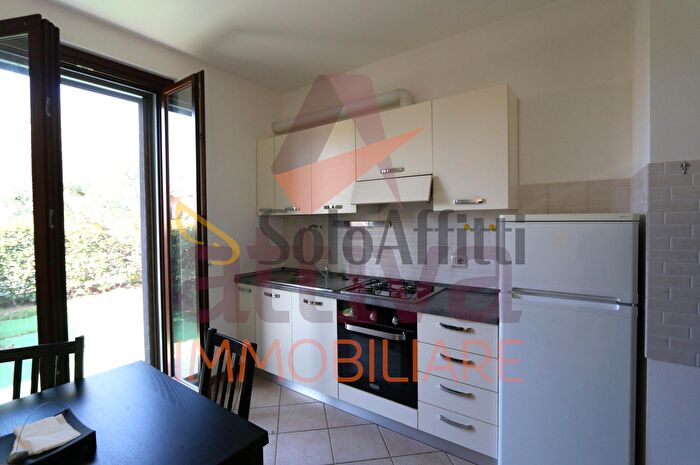 Appartamento con 5 locali in affitto in Castelfidardo