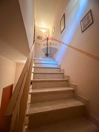 Casa quadrilocale in vendita in Via Carnia, Lentini