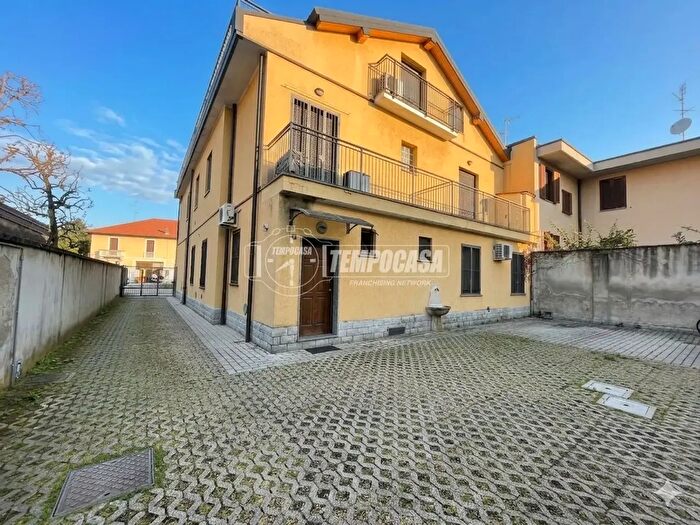 Appartamento bilocale in vendita in Via Reali, Paderno Dugnano