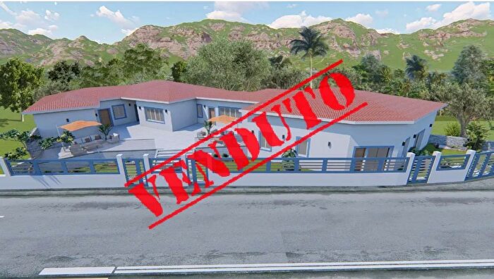 Casa bilocale in vendita in Viale Armando Diaz, Bolsena