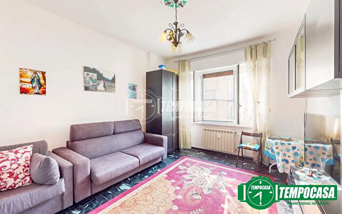 Appartamento quadrilocale in vendita in Via LungOrba Giuseppe Mazzini, Ovada