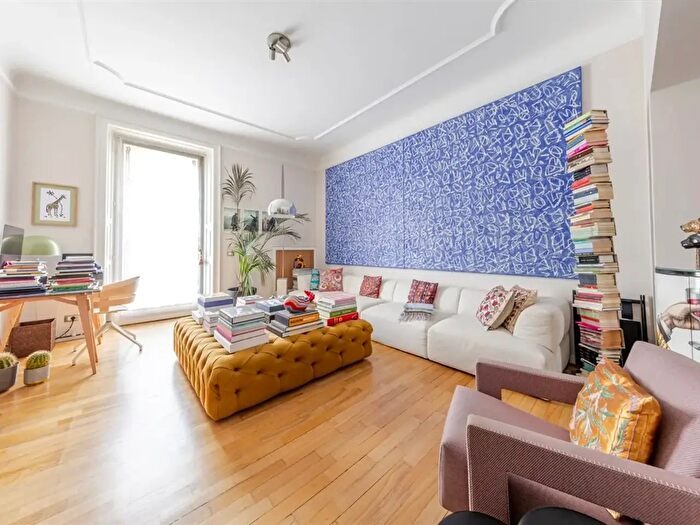 Appartamento trilocale in vendita in Milano