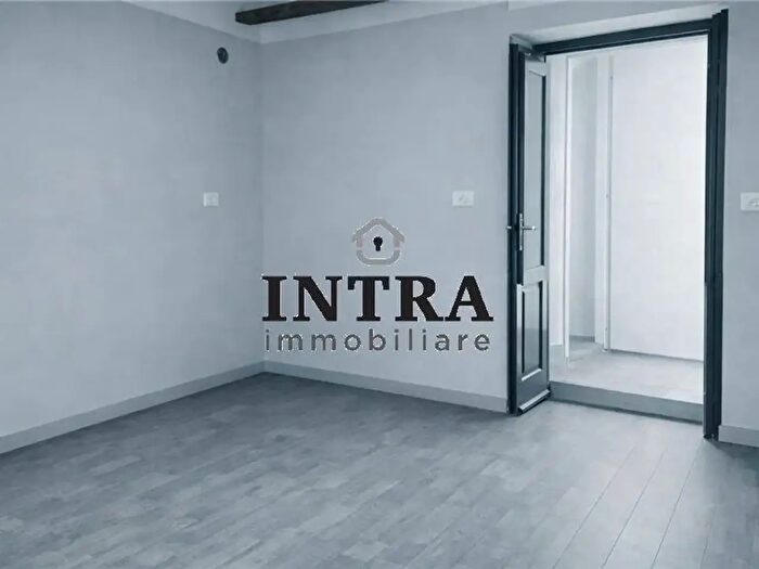 Appartamento bilocale in vendita in Cossogno