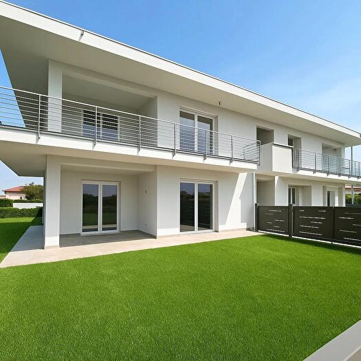 Appartamento quadrilocale in vendita in Via Don Gonella, Azzano San Paolo