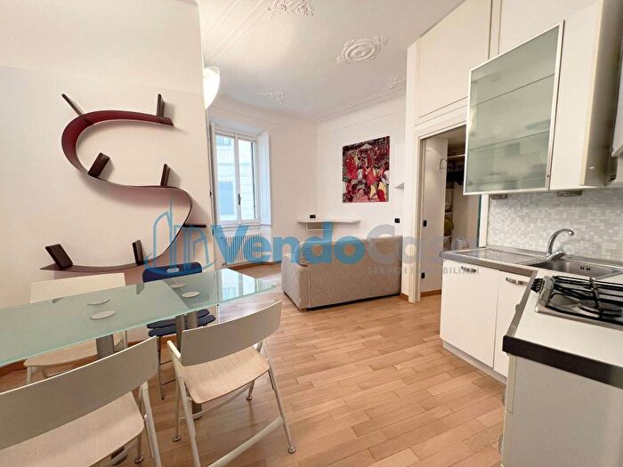 Appartamento monolocale in affitto in Piazza Argentina, Buenos Aires, Milano