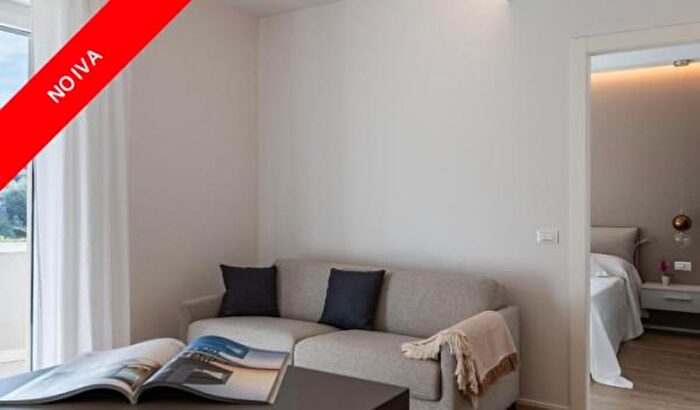 Appartamento bilocale in vendita in Via dei Prigliani, Loano