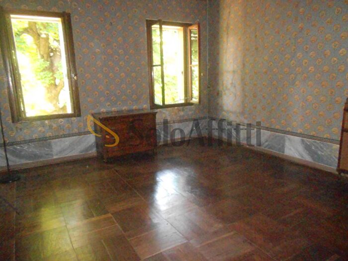 Casa con 6 locali in affitto in Via Euganea Praglia, San Biagio, Teolo