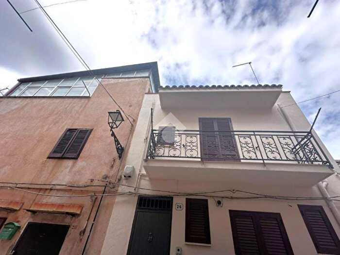 Appartamento monolocale in affitto in Via Fontana Rotonda, Centro, Monreale