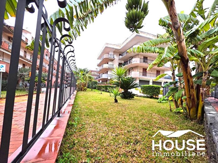 Appartamento bilocale in affitto in Viale Jannuzzo, Centro, GiardiniNaxos