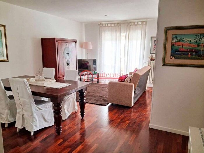 Appartamento quadrilocale in affitto in Patalini, Barletta